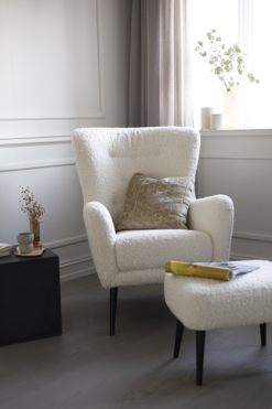 SCAPA BALTIC UAB Comet - Pall -Møbel butikk 305101024 8913388 2